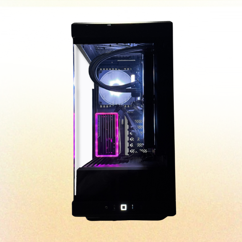Y40 RTX 5070 in Black PC