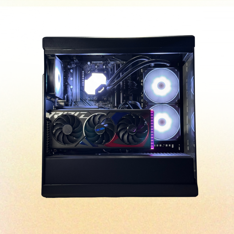 Y40 RTX 5070 in Black PC